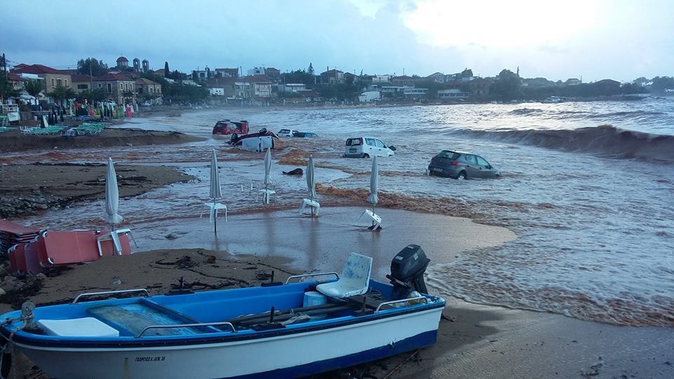 Εικόνες από την παραλία της Στούπας (Πηγή: newsmessinia.blogspot.com)