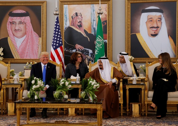 Αποτέλεσμα εικόνας για Τραμπ στη Σαουδική Αραβία