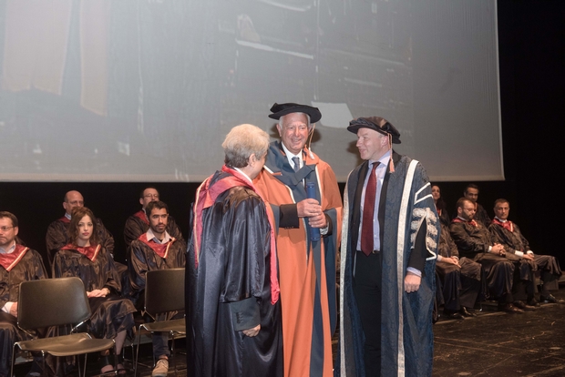 Τελετή αναγόρευσης του κου Παναγιώτη Πικραμμένου, Προέδρου του Συμβουλίου της Επικράτειας ε.τ., πρώην Υπηρεσιακού Προέδρου της Κυβέρνησης της Ελλάδος, σε επίτιμο διδάκτορα της Νομικής Σχολής του πανεπιστημίου του Plymouth