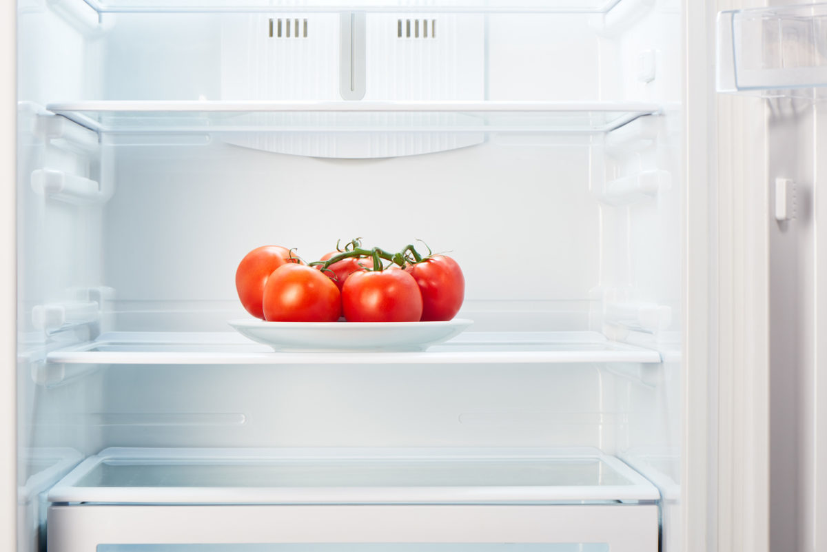 Πρέπει να μπαίνουν οι ντομάτες στο ψυγείο; Τι λένε οι επιστήμονες…