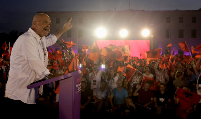 Αλβανία – Εκλογές: Αποχή ρεκόρ στην μετά – Χότζα εποχή! | Newsit.gr Αλβανία – Εκλογές: Αποχή ρεκόρ στην μετά – Χότζα εποχή! | Newsit.gr