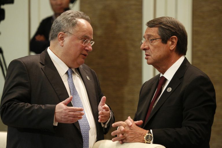 Κυπριακό: «Σκοτώθηκαν» Αναστασιάδης – Κοτζιάς – Σοβαρή διάσταση μεταξύ Αθήνας – Λευκωσίας | Newsit.gr Κυπριακό: «Σκοτώθηκαν» Αναστασιάδης – Κοτζιάς – Σοβαρή διάσταση μεταξύ Αθήνας – Λευκωσίας | Newsit.gr
