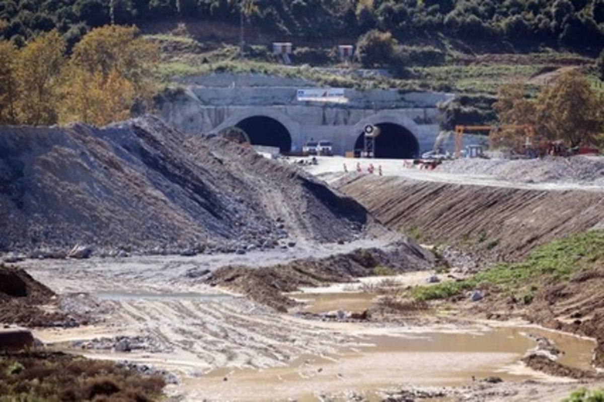 Τέμπη: Αλλάζουν όλα στο δρόμο | Newsit.gr Τέμπη: Αλλάζουν όλα στο δρόμο | Newsit.gr