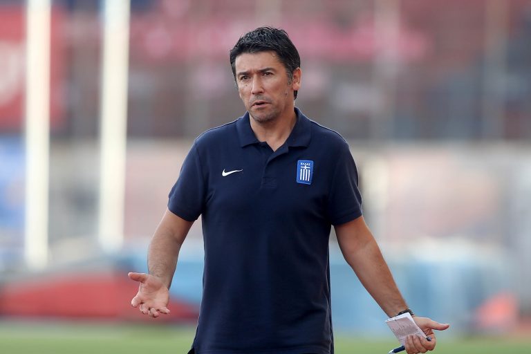 Εθνική Νέων: Αναλαμβάνει ο Τσάνας | Newsit.gr Εθνική Νέων: Αναλαμβάνει ο Τσάνας | Newsit.gr