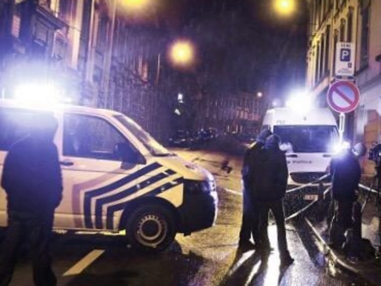 Ετοίμαζαν μεγάλο τρομοκρατικό χτύπημα στο Βέλγιο – Συναγερμός στις Βρυξέλλες – Το συγκλονιστικό βίντεο με τους πυροβολισμούς και τις εκρήξεις | Newsit.gr Ετοίμαζαν μεγάλο τρομοκρατικό χτύπημα στο Βέλγιο – Συναγερμός στις Βρυξέλλες – Το συγκλονιστικό βίντεο με τους πυροβολισμούς και τις εκρήξεις | Newsit.gr
