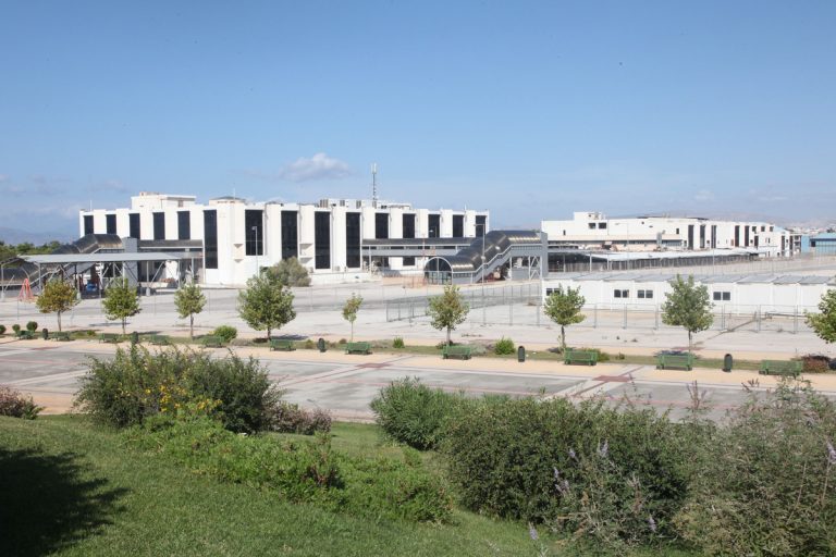 Αποκρατικοποιήσεις: Πρώτο το Ελληνικό, ακολουθούν ΔΕΗ, ΕΥΔΑΠ, ΕΛΠΕ – Το πλάνο του Μνημονίου