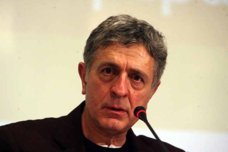 Κούλογλου: Προφανώς η κυβέρνηση έκανε συμφωνία με τον Καλογρίτσα | Newsit.gr Κούλογλου: Προφανώς η κυβέρνηση έκανε συμφωνία με τον Καλογρίτσα | Newsit.gr