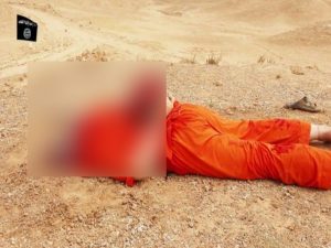 μαύρο κορίτσι παίζει στο μουνί της
