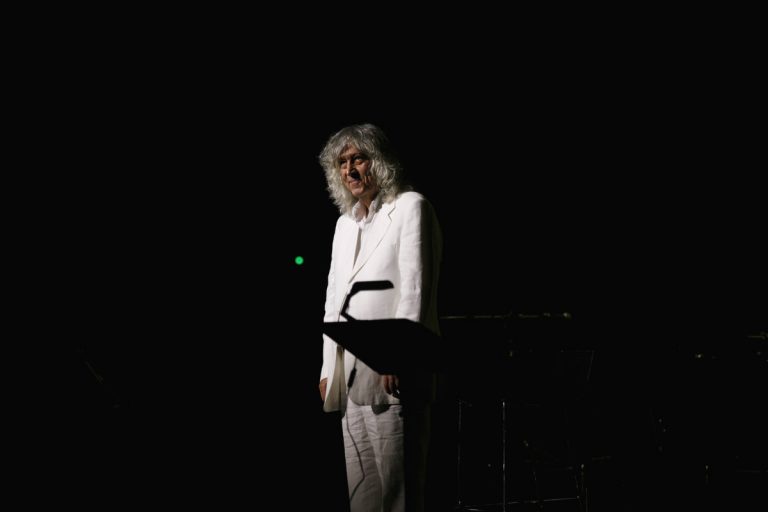 Λουκιανός Κηλαηδόνης: Φεύγουν τα καλύτερά μας χρόνια – Αντίο σε έναν μεγάλο τραγουδοποιό | Newsit.gr Λουκιανός Κηλαηδόνης: Φεύγουν τα καλύτερά μας χρόνια – Αντίο σε έναν μεγάλο τραγουδοποιό | Newsit.gr