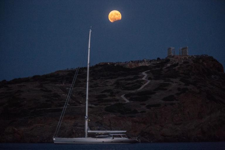 Η επόμενη αργία μετά τον Δεκαπενταύγουστο | Newsit.gr Η επόμενη αργία μετά τον Δεκαπενταύγουστο | Newsit.gr