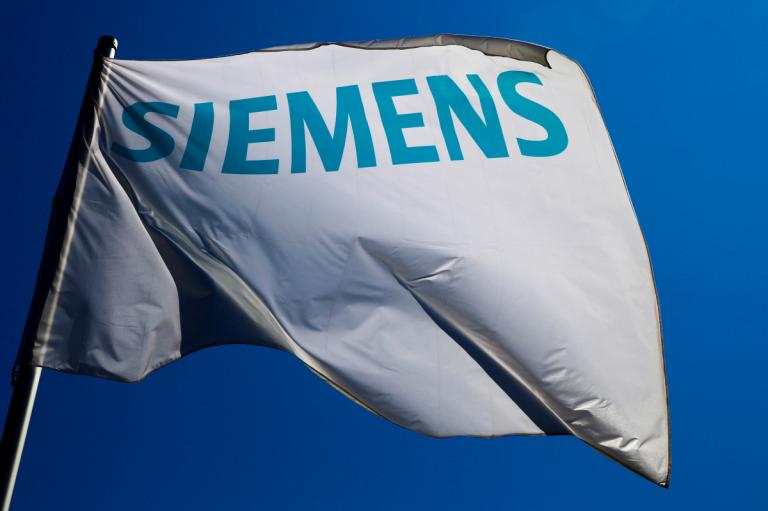 Γερμανία: Πόλεμος κυβέρνησης – Siemens για τουρμπίνες που βρέθηκαν στην Κριμαία παρά το εμπάργκο | Newsit.gr Γερμανία: Πόλεμος κυβέρνησης – Siemens για τουρμπίνες που βρέθηκαν στην Κριμαία παρά το εμπάργκο | Newsit.gr