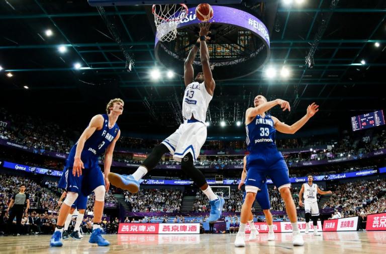 Eurobasket 2017: «Μύλος» η Εθνική! Ο Αντετοκούνμπο μαζεύει τη δήλωση «βόμβα», αλλά δεν… σώζει το μπάχαλο | Newsit.gr Eurobasket 2017: «Μύλος» η Εθνική! Ο Αντετοκούνμπο μαζεύει τη δήλωση «βόμβα», αλλά δεν… σώζει το μπάχαλο | Newsit.gr