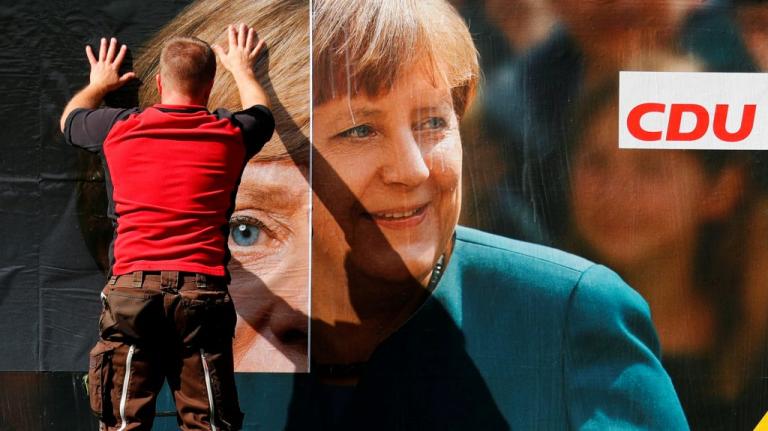 Γερμανικές εκλογές: Πέφτει η Μέρκελ – «Χάνει» και από τους αναποφάσιστους ο Σουλτς | Newsit.gr Γερμανικές εκλογές: Πέφτει η Μέρκελ – «Χάνει» και από τους αναποφάσιστους ο Σουλτς | Newsit.gr