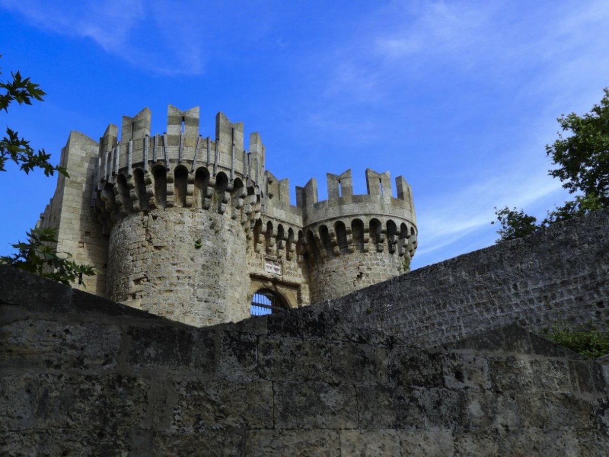 Ρόδος: Οι Ιωαννίτες Ιππότες και το Παλάτι του Μεγάλου Μαγίστρου  