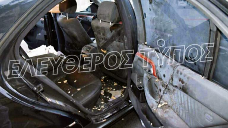Λουκάς Παπαδήμος: Εικόνες σοκ από το αυτοκίνητο του αμέσως μετά από την έκρηξη του τρομοπακέτου | Newsit.gr Λουκάς Παπαδήμος: Εικόνες σοκ από το αυτοκίνητο του αμέσως μετά από την έκρηξη του τρομοπακέτου | Newsit.gr