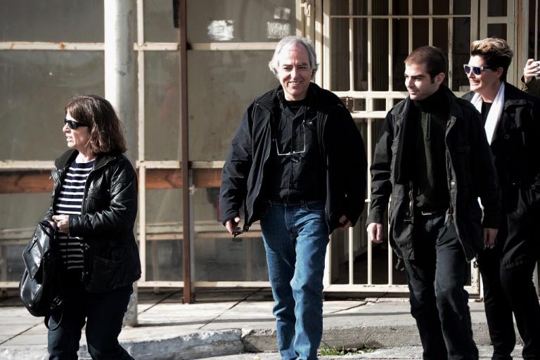 Δημήτρης Κουφοντίνας: «Νίκη και ανάσα ελευθερίας η άδεια» λέει ο Ρουβίκωνας