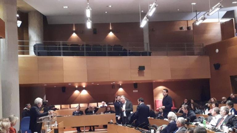 Μπουτάρης σε Καλαφάτη: «Είσαι ανόητος»! | Newsit.gr Μπουτάρης σε Καλαφάτη: «Είσαι ανόητος»! | Newsit.gr