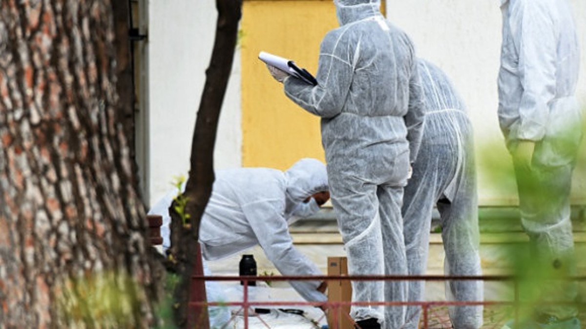 Έλληνας ο 36χρονος τραυματίας από την έκρηξη βόμβας σε πολυκατοικία στη Λευκωσία | Newsit.gr Έλληνας ο 36χρονος τραυματίας από την έκρηξη βόμβας σε πολυκατοικία στη Λευκωσία | Newsit.gr