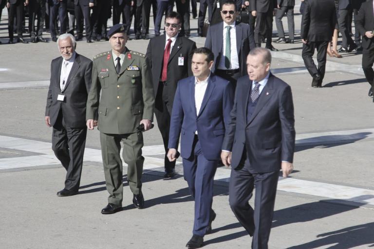 Αιχμές Έλληνα αξιωματούχου για τις δηλώσεις Ερντογάν: «Το τανγκό θέλει πάντα δύο» | Newsit.gr Αιχμές Έλληνα αξιωματούχου για τις δηλώσεις Ερντογάν: «Το τανγκό θέλει πάντα δύο» | Newsit.gr