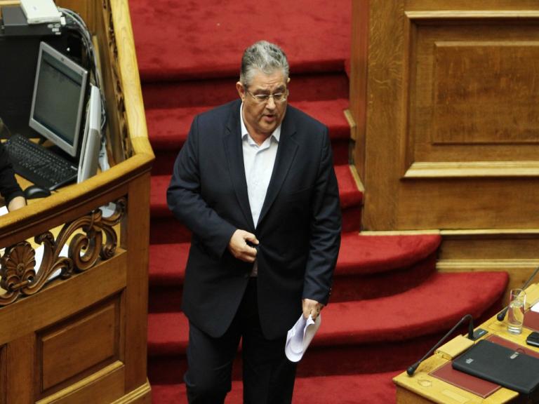 Περιοδεία Κουτσούμπα σε Ικαρία και Σάμο | Newsit.gr Περιοδεία Κουτσούμπα σε Ικαρία και Σάμο | Newsit.gr