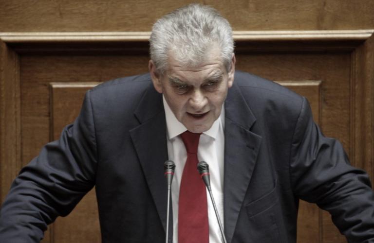 Παπαγγελόπουλος για την μήνυση Σαμαρά: Τον ευχαριστώ για τις υπερφυσικές ικανότητες που μου αποδίδει