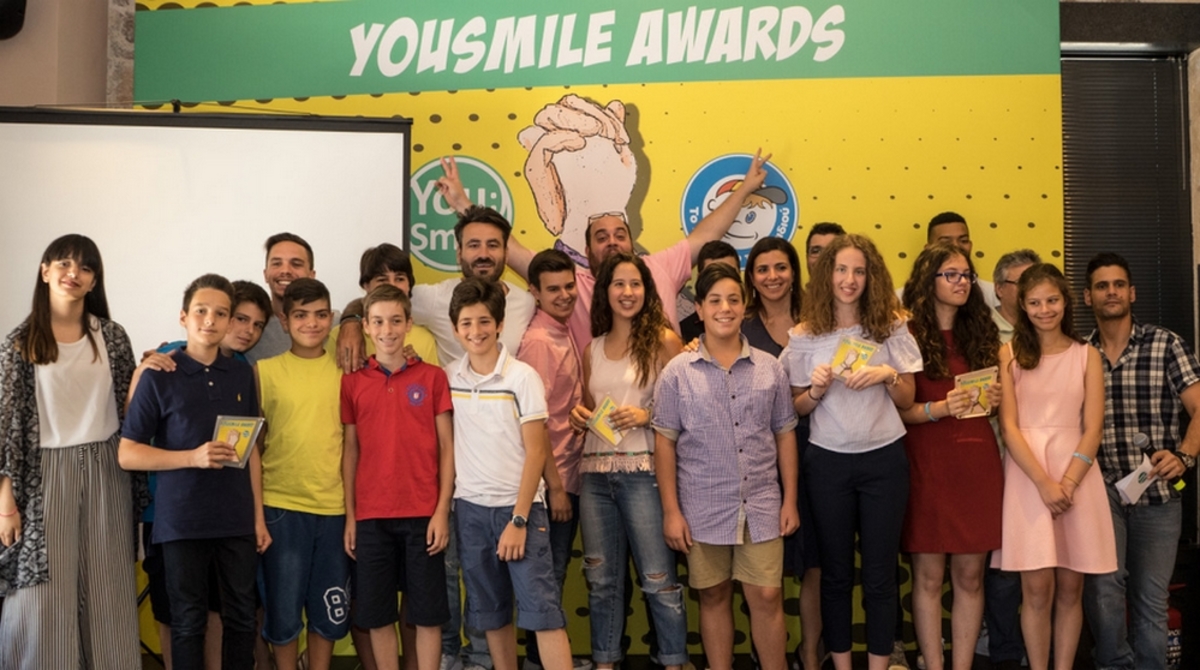 Τα πρώτα Βραβεία YouSmile σε μαθητές και μαθήτριες είναι γεγονός!