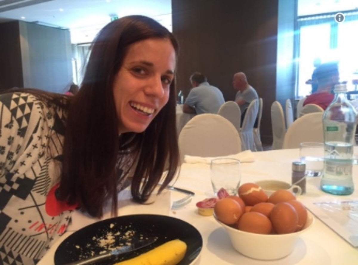 Σταρ η Κατερίνα Στεφανίδη! Ζητάει 3 αυγά και της δίνουν 12 [pic]