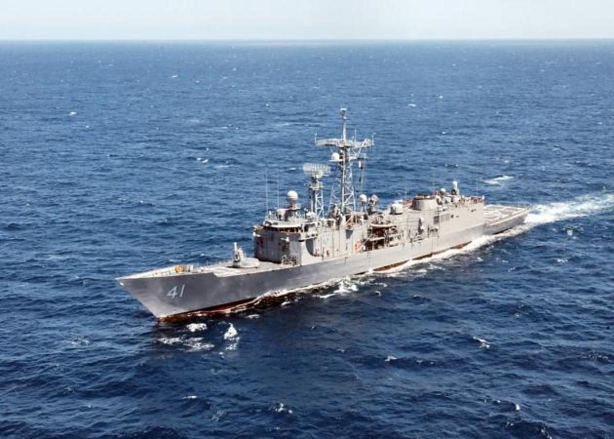 Αμερικανικό Ναυτικό: Βγάζει φρεγάτες από την “ναφθαλίνη”
