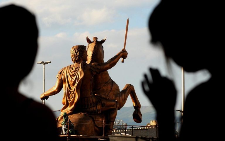 Από τον… Μέγα Αλέξανδρο ξεκινά η “στροφή” των Σκοπίων; Η νέα κυβέρνηση, η ονομασία και το ελληνικό βέτο