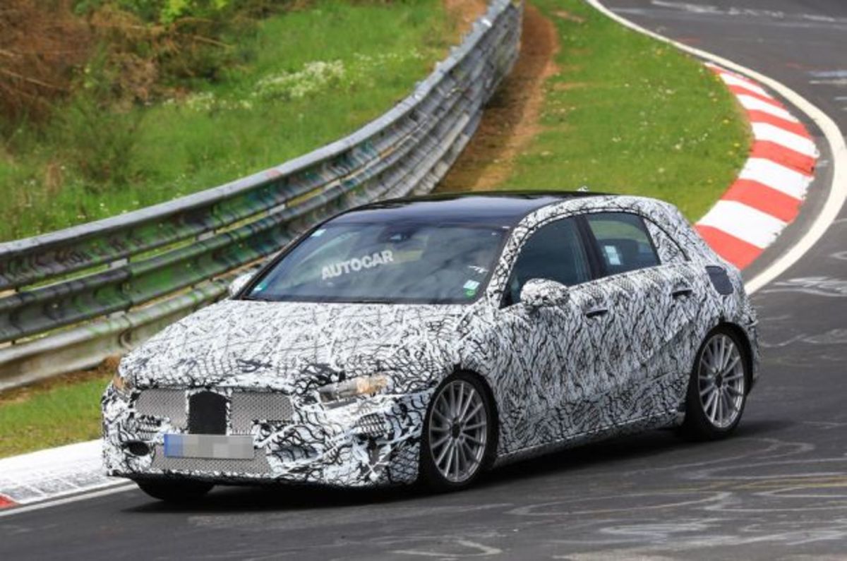 Έτσι θα μοιάζει το εσωτερικό της νέας Mercedes-Benz A-Class [pics]