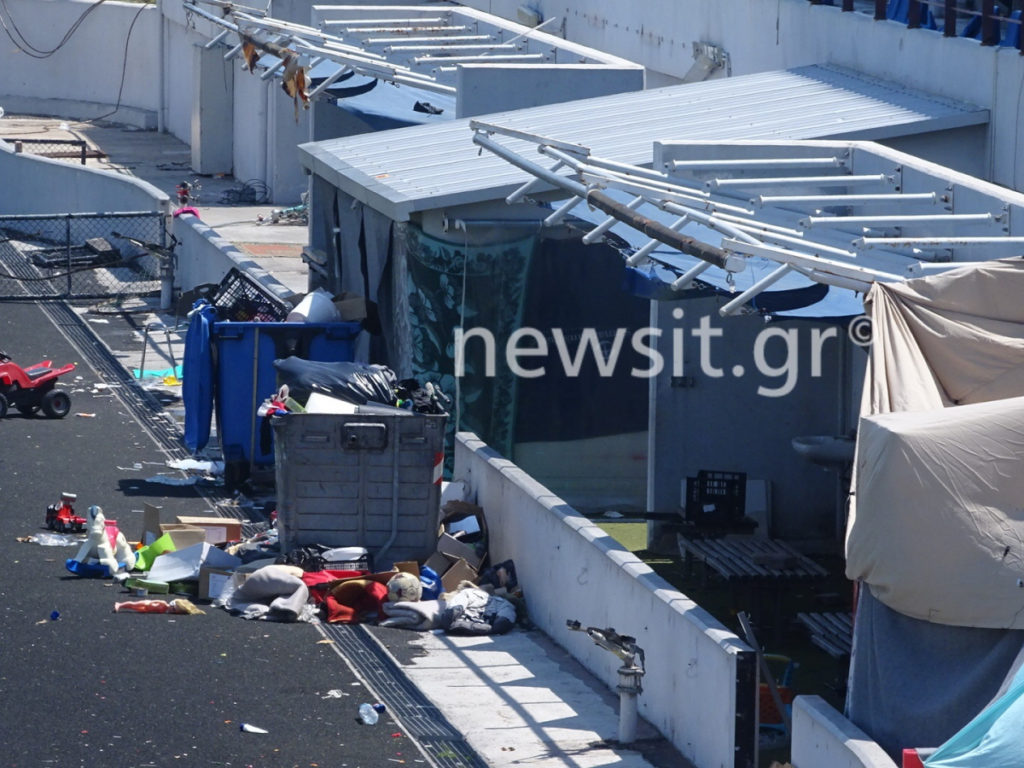 Σκουπίδια, καταστροφές και “φέσι” στην ΔΕΗ άφησε πίσω η προσωρινή δομή προσφύγων στο Ελληνικό!