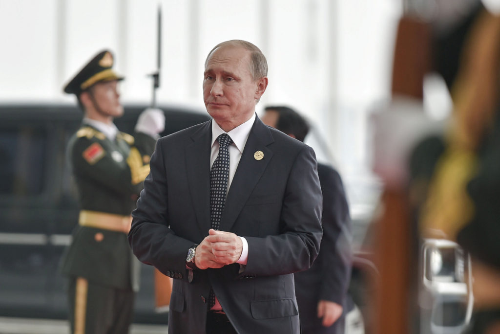 Άντρας… “βαρύς” ο Πούτιν: Δεν είναι “γυναικούλα” και δεν θέλει να κάνει ντους με γκέι