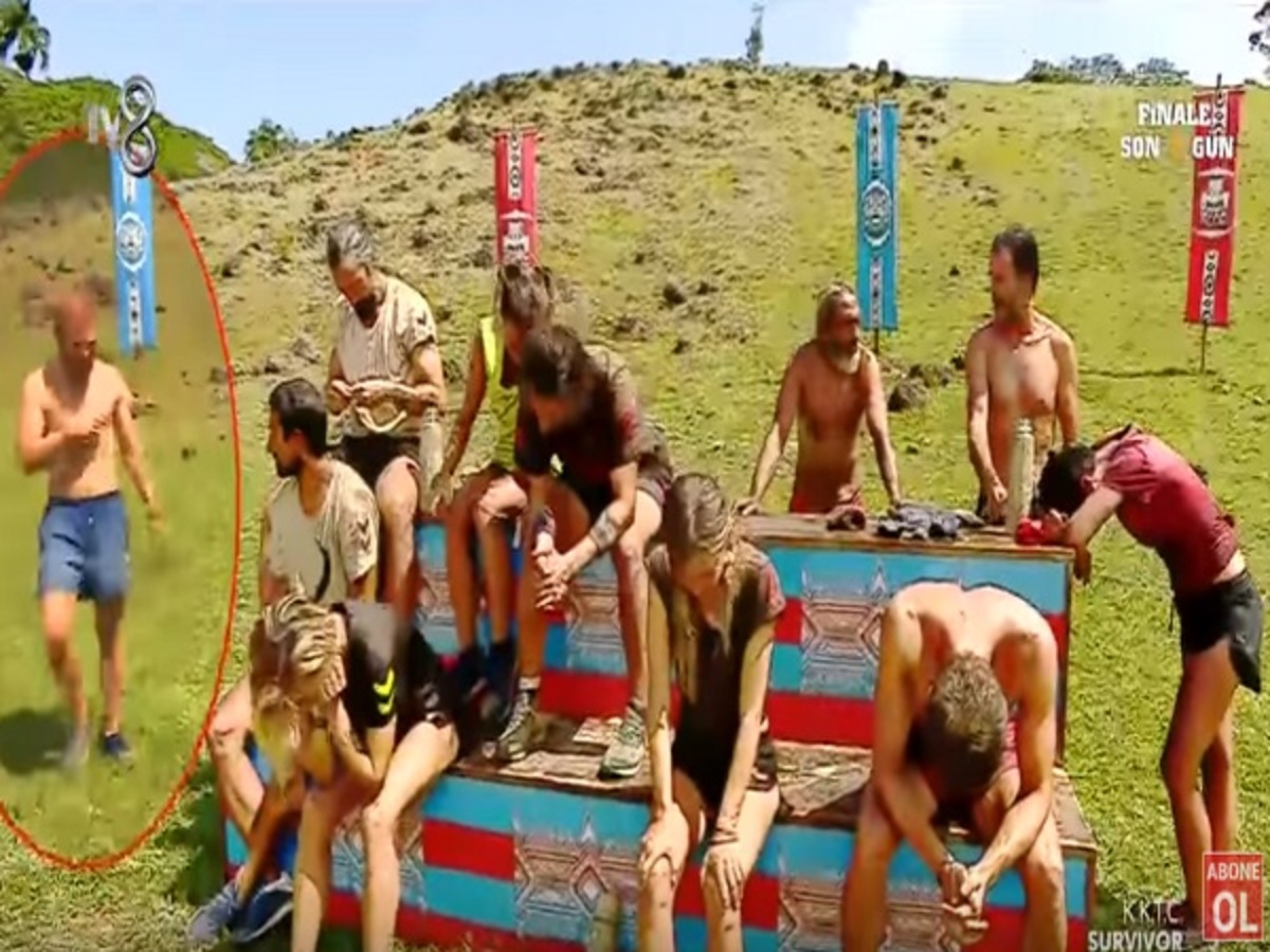 Survivor: Τον τσίμπησε σφήκα στο πέος! [vid]