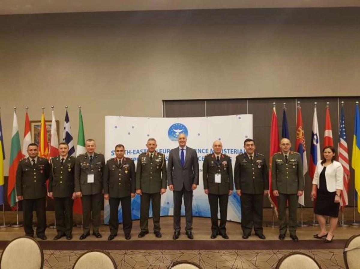 O Υπαρχηγός ΓΕΕΘΑ στο Μαυροβούνιο – Τι συμβαίνει[pics]