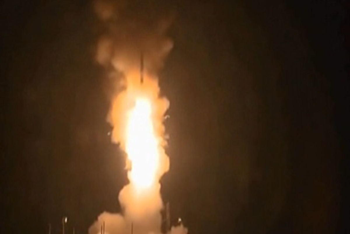 Προαναγγέλλουν πυρηνικούς εξοπλισμούς