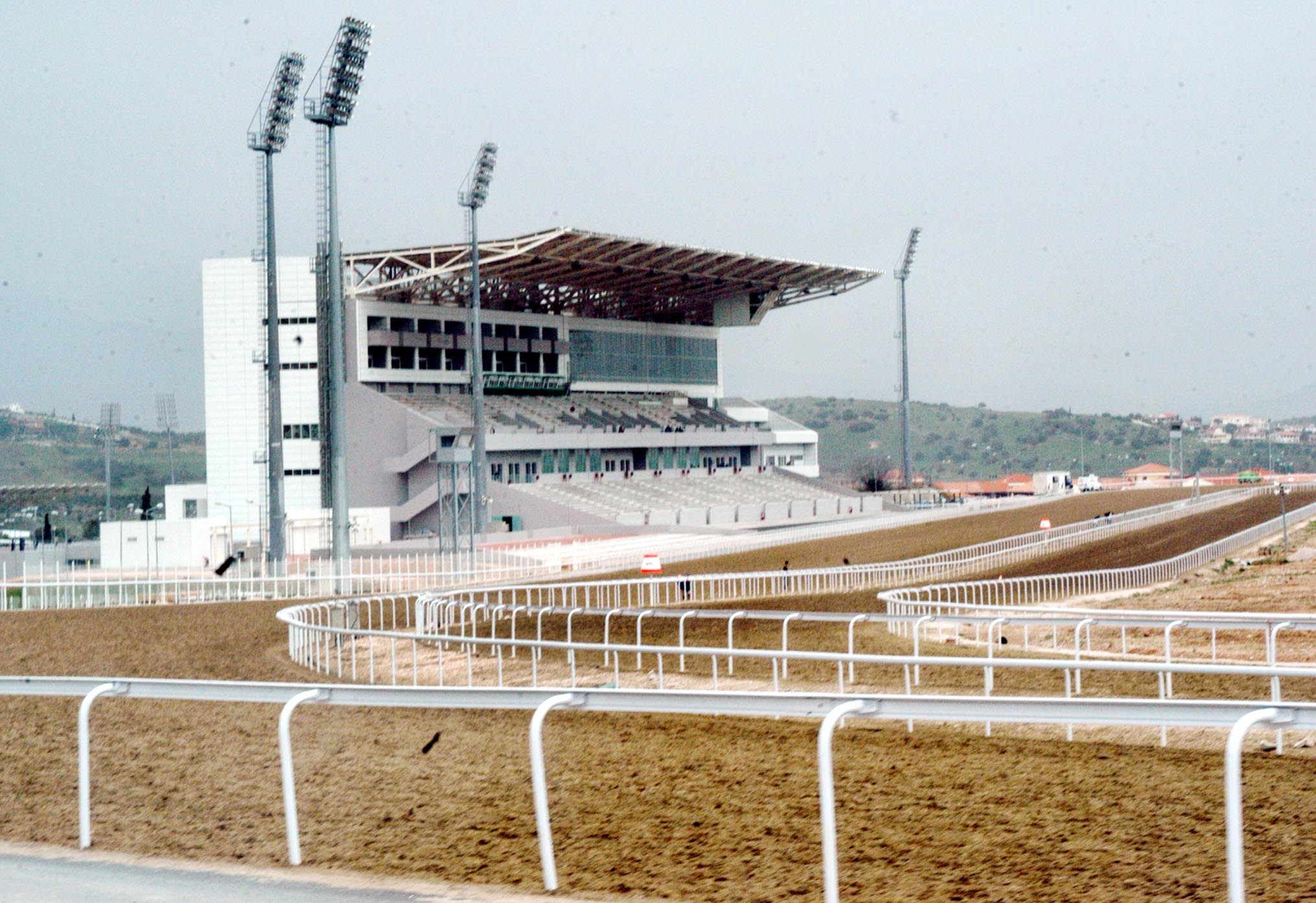 Ελεύθερος υπο όρους ο διευθ. σύμβουλος του Ιπποδρόμου