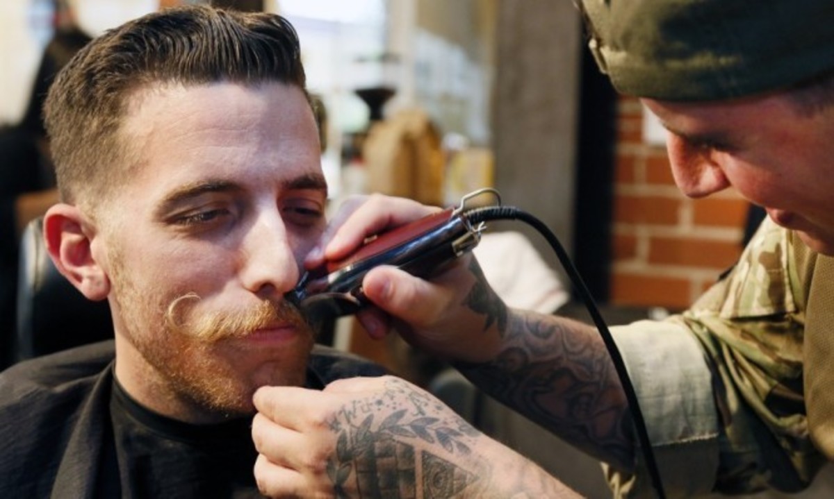 Γιατί επιβάλλεται οι άντρες να αφήνουν μουστάκι κάθε Νοέμβριο