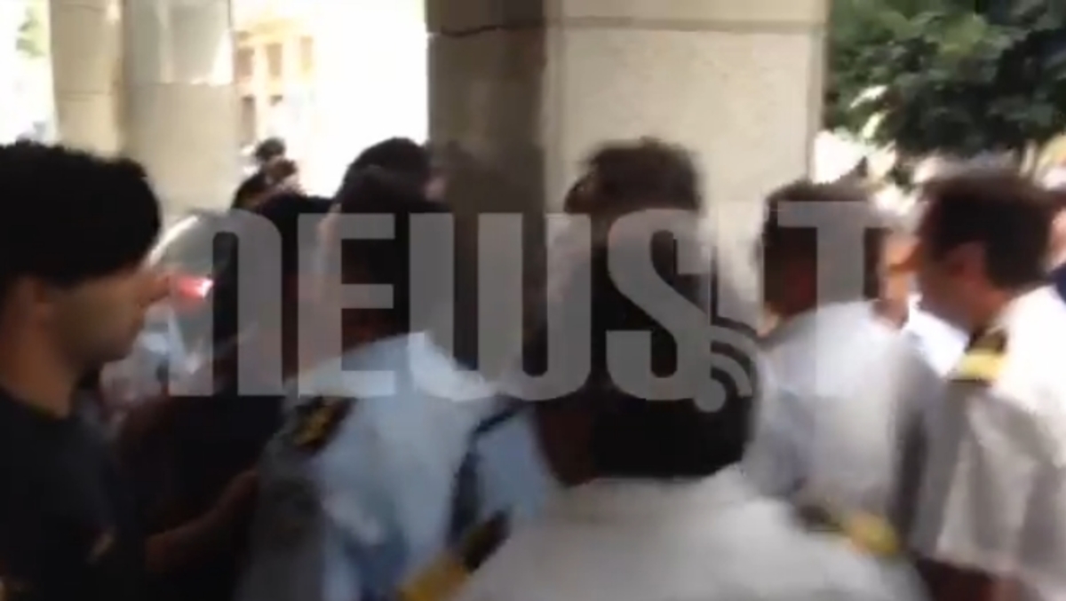 Ένταση στο υπουργείο Οικονομικών