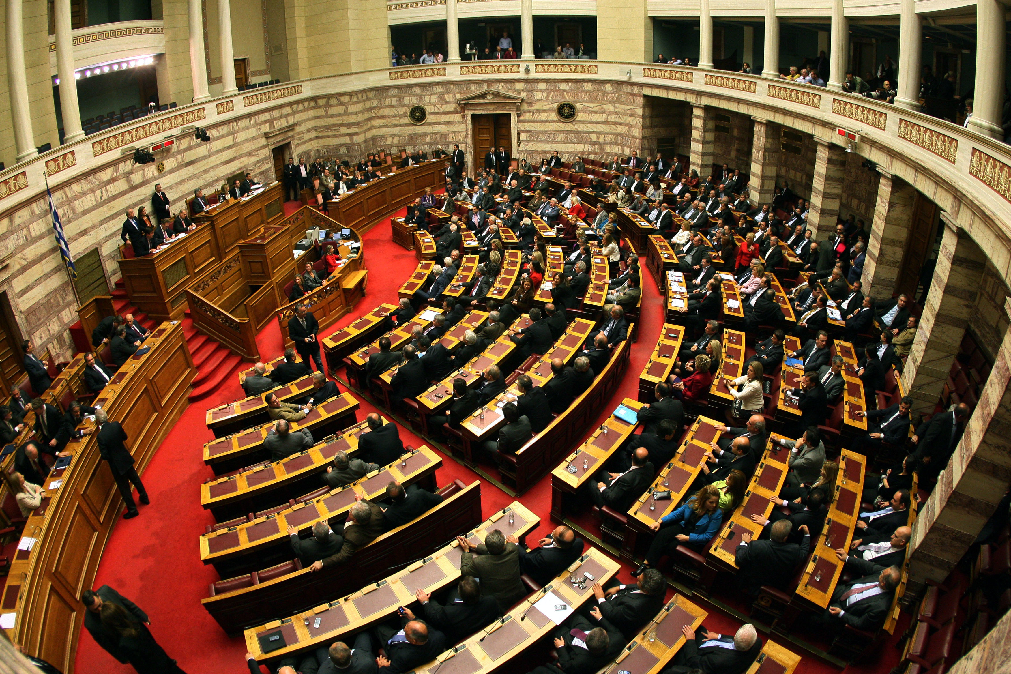 Αύριο θα μάθουμε τα “πόθεν έσχες” των βουλευτών