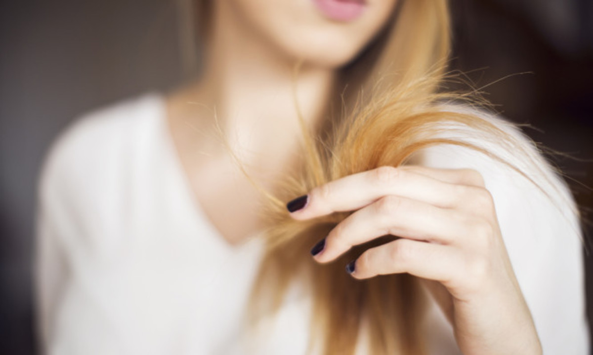 Ψαλίδα μαλλιών: Τρεις λύσεις για να μην κόψετε τα μαλλιά σας