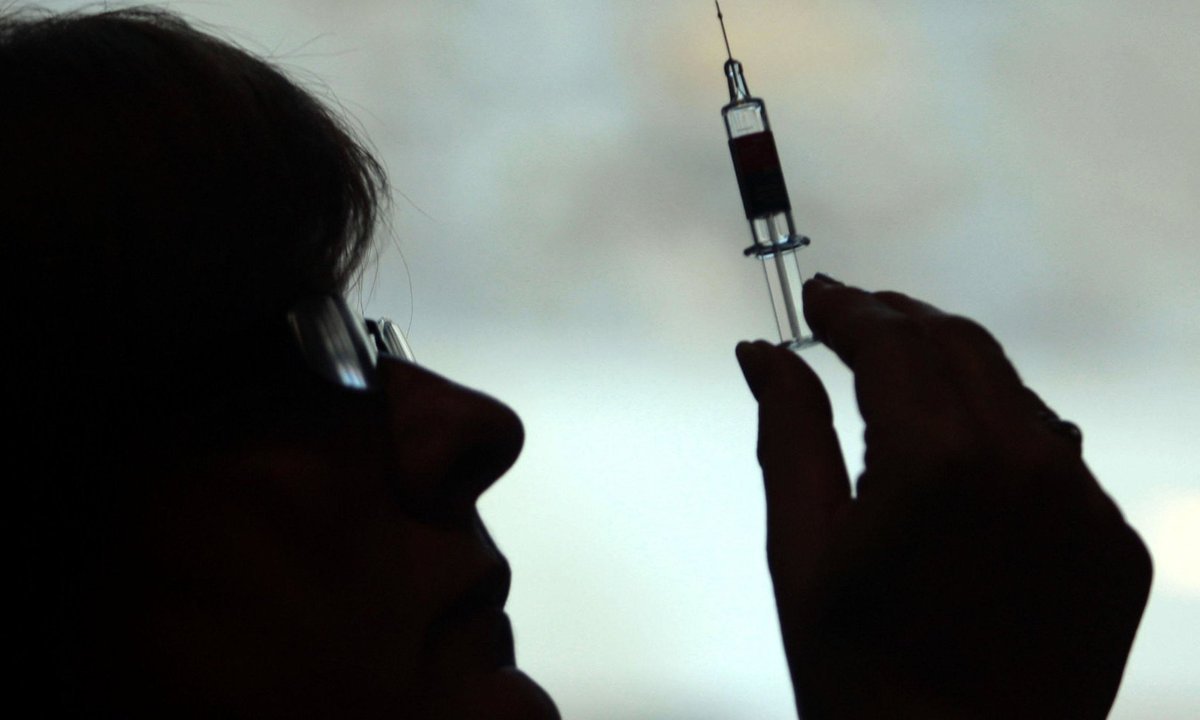 Σοκ και ανησυχία ενόψει εποχικής γρίπης: Οι Έλληνες γυρίζουν την πλάτη στα εμβόλια λόγω… καχυποψίας