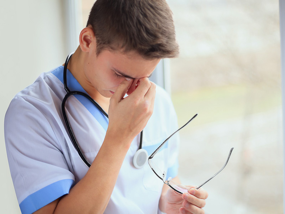 Όλα της Ιατρικής δύσκολα: Με κατάθλιψη και σκέψεις αυτοκτονίας οι φοιτητές