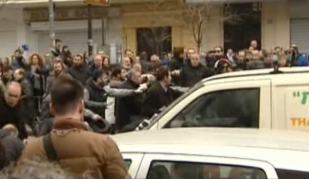 Επεισόδια σε συγκέντρωση Θεσσαλονίκης