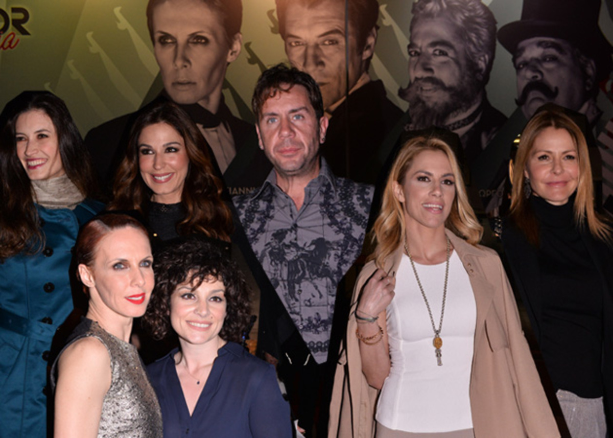 Επίσημη πρεμιέρα με διάσημες παρουσίες και χαμόγελα για το Victor – Victoria! Φωτογραφίες