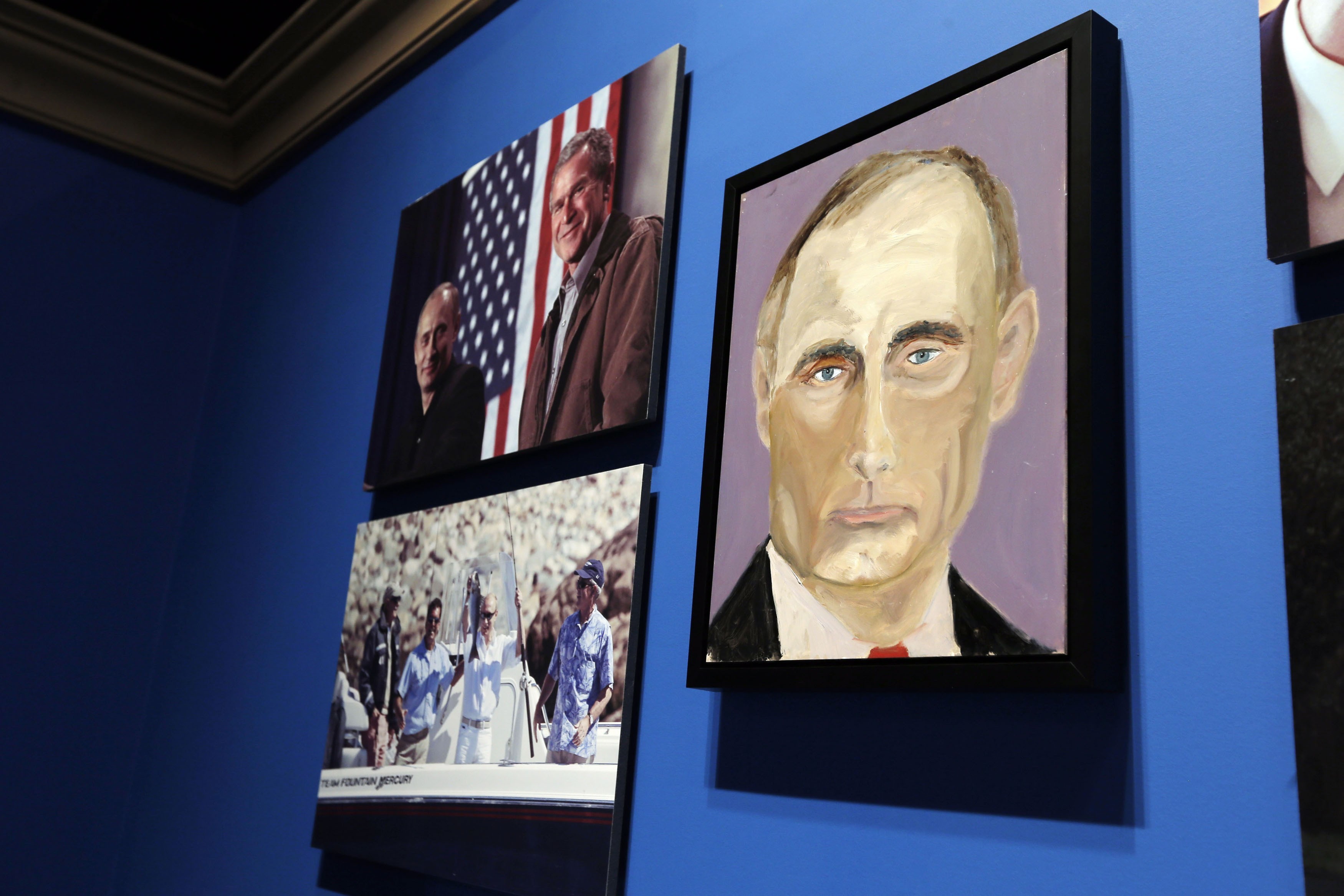 Ο Τζορτζ Μπους ζωγραφίζει τον Πούτιν και τη Μέρκελ – Δείτε τα έργα του πρώην προέδρου των ΗΠΑ