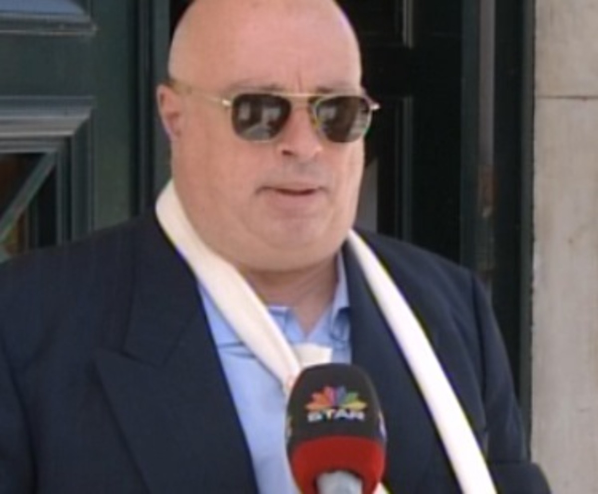 Επιτέθηκαν και δάγκωσαν βουλευτή