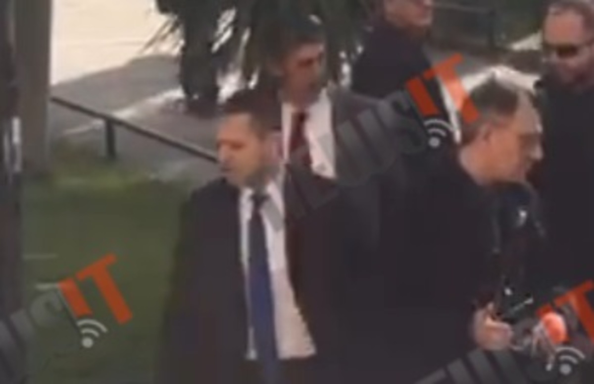 Άφιξη Κασιδιάρη στα δικαστήρια