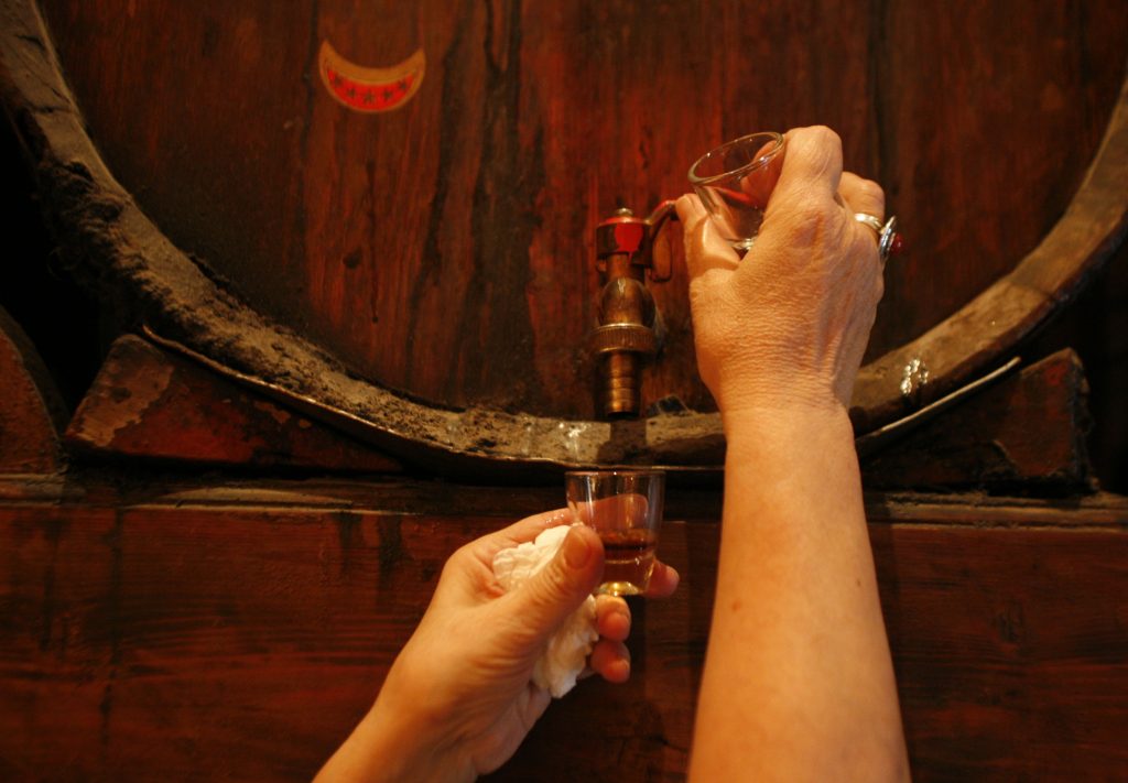 Πάτρα: Πήγαν στο δικαστήριο και συνελήφθησαν… λόγω μέθης!