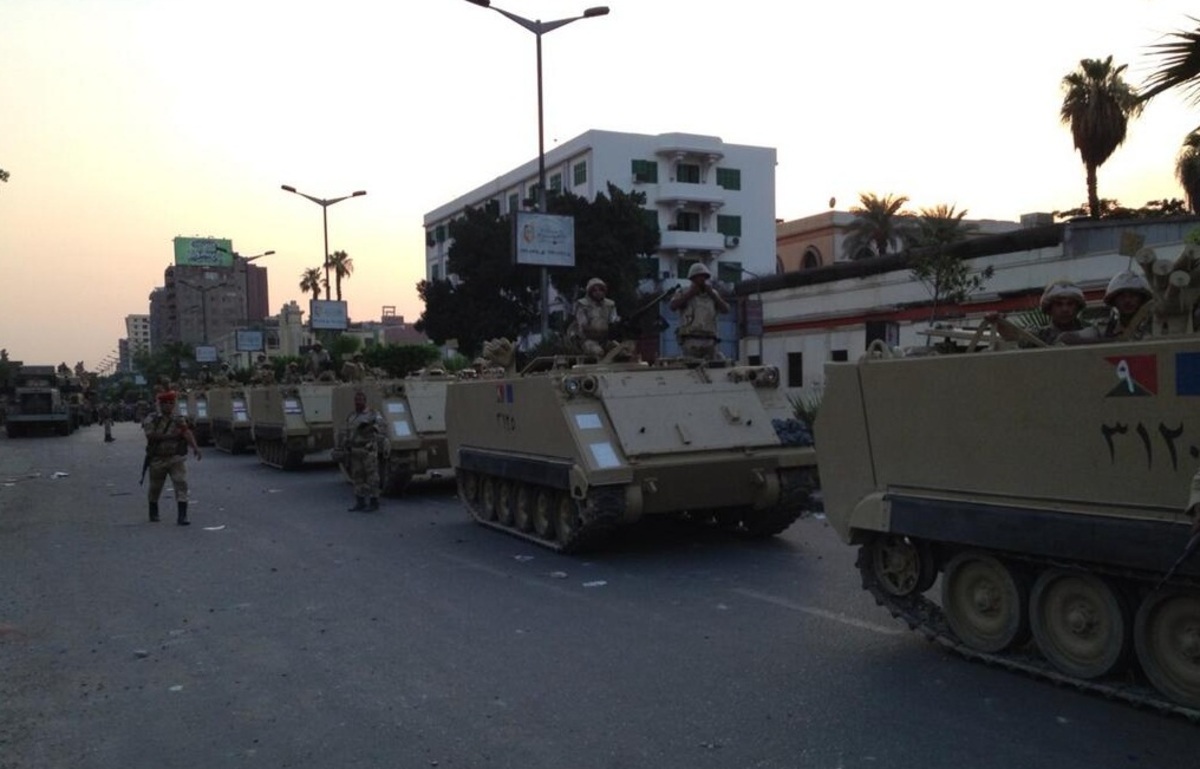 Πραξικόπημα στην Αίγυπτο – Σε κατ’ οίκον περιορισμό ο Μόρσι