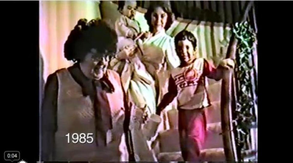 Βιντεοσκοπούσε τα παιδιά του 25 Χριστούγεννα ! Δείτε το συγκινητικό βίντεο